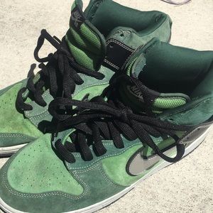 Nike Dunk SB High Brut